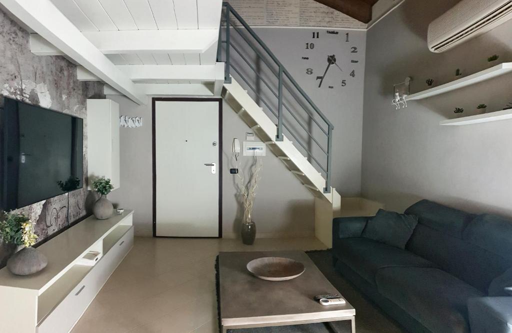 Attico sul Mare in Marinagri Resort room 4